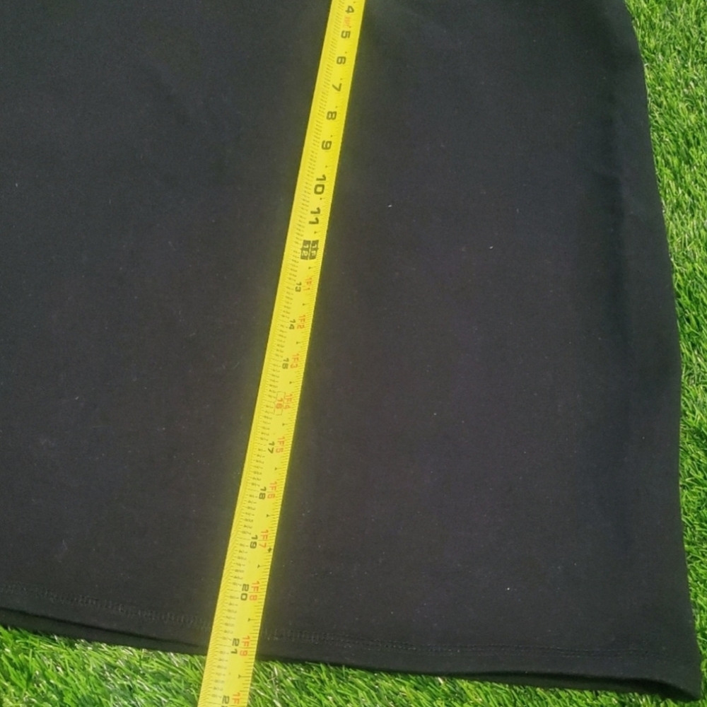 Two- Old Navy Stretch Skirts (black, charcoal gray) - Picture 10 of 11